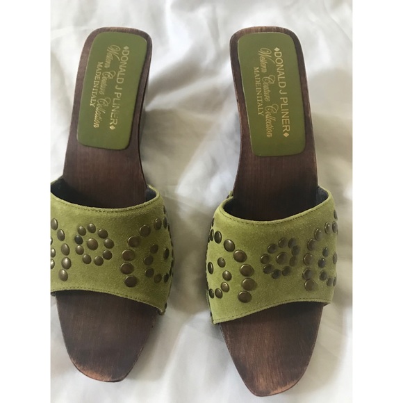 Donald j Pliner - Picture 2 of 2